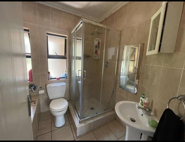 1 BEDROOM APARTMENT FOR SALE IN ZWARTKOP GOLF ESTATE